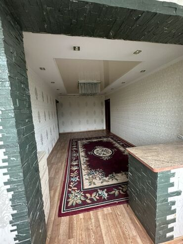 сколько стоит трехкомнатная квартира в бишкеке: 3 комнаты, 58 м², 104 серия, 4 этаж, Косметический ремонт