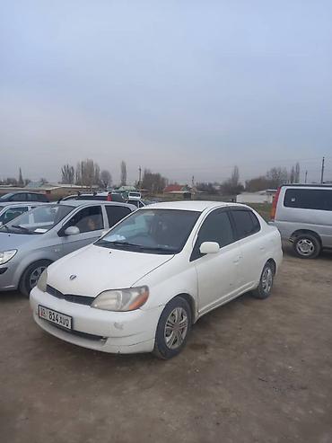 tir: Toyota Platz: 2001 г., Автомат, Бензин, Седан — 3