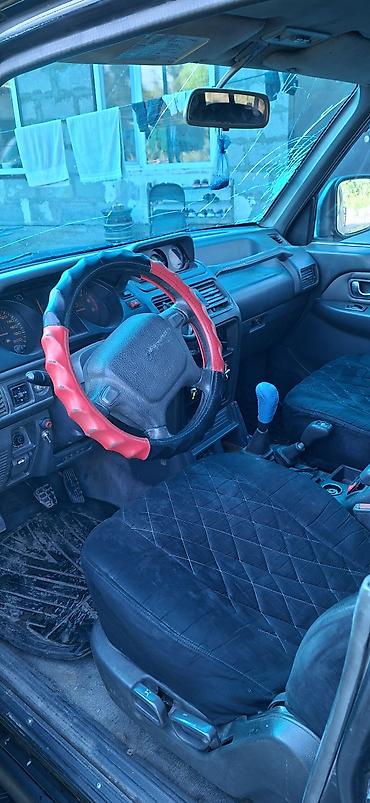 дизилный матор: Mitsubishi Pajero: 1995 г., 2.8 л, Дизель, Внедорожник — 7