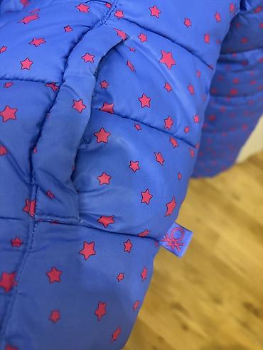 puffy: Uşaq üçün qışlıq/yarımfason gödəkçə – United Colors of Benetton - — 4