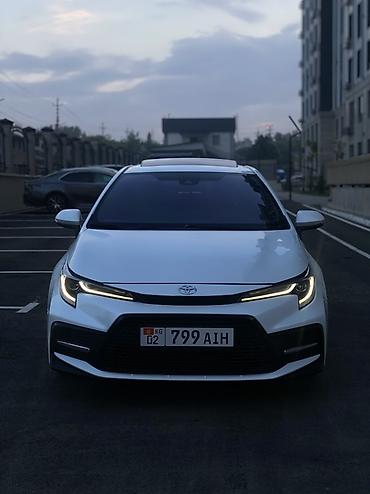 xpeng g3: Toyota Corolla: 2021 г., 1.2 л, Автомат, Бензин, Седан — 1