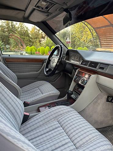 Mercedes-Benz E-Class: 1993 г., 2.2 л, Автомат, Бензин, Седан — 8