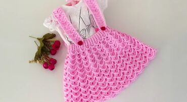 Dəstlər: Əl işi toxunma uşaq geyimləri və aksessuarları. Hər biri sifarişlə — 36