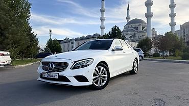 Продажа авто: Mercedes-Benz C-Class: 2020 г., 2 л, Автомат, Бензин, Седан — 2