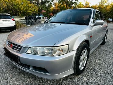 Honda: Honda Accord: 2002 г., 1.8 л, Автомат, Газ, Седан