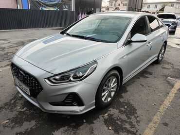 купить машину в рассрочку: Hyundai Sonata: 2019 г., 2 л, Автомат, Газ, Седан