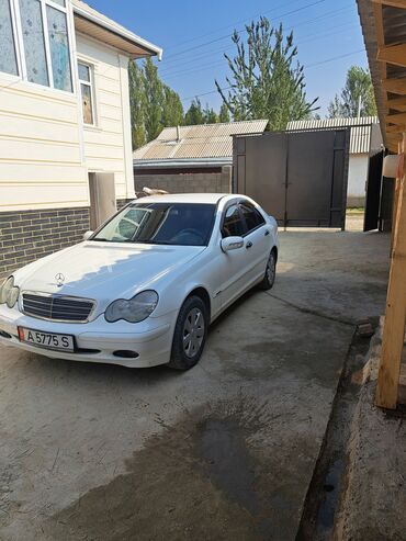 мерес: Mercedes-Benz 220: 2001 г., 2.2 л, Механика, Дизель, Седан