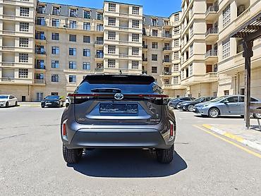 propan balon: Toyota Yaris: 1.5 л | 2022 г. Внедорожник — 9