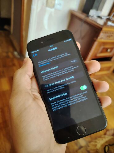 iphone 7 xirdalan: IPhone 7, 32 GB