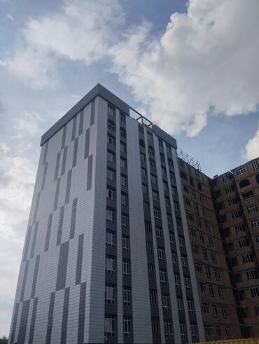 советский ахунбаева: 1 комната, 42 м², Элитка, 3 этаж, ПСО (под самоотделку)