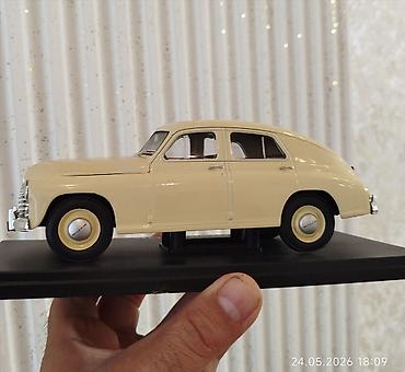газ 24: Model avtomobil – GAZ-M20 “Pobeda HACHETTE 1:24 - Krem rəngli klassik — 4