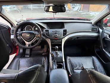 Honda: Honda Accord: 2008 г. — 9