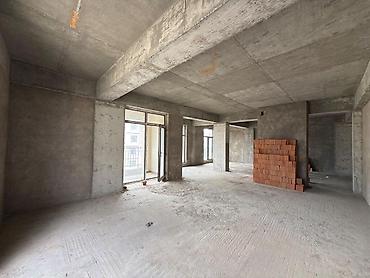 Вторичное жилье: Satılır 3 otaqlı yeni tikili 110 m², 28 May m. Kateqoriya Yeni tikili — 7