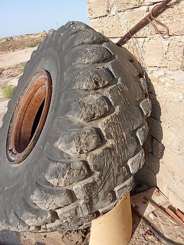 Шины и диски: Bridgestone sənaye/əyri-ömürlük texnika təkərləri - Brend — 5