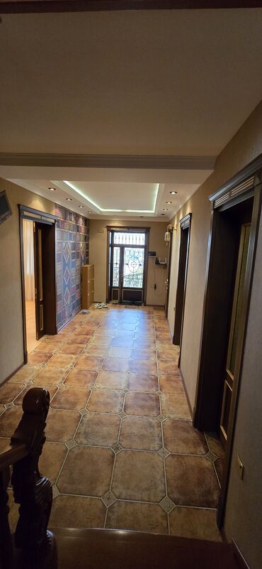 Həyət evləri və villaların satışı: Fatmayı 10 otaq, 300 kv. m — 8