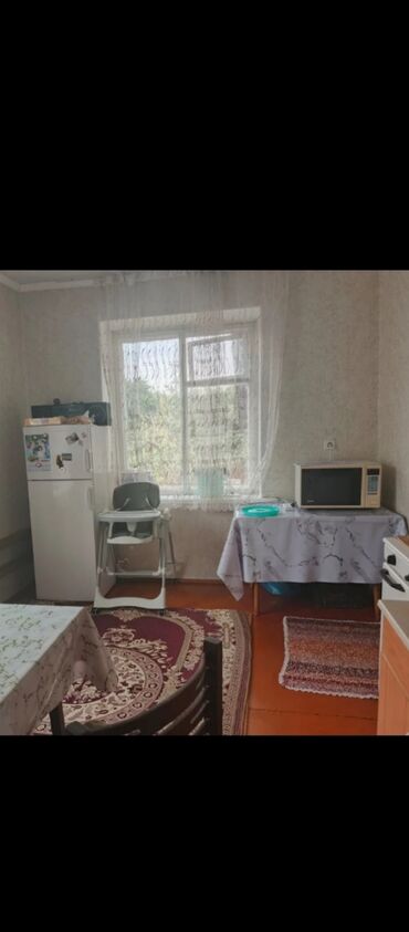 продаю участок в новопокровке: 60 кв. м, 3 бөлмө, Забор, тосулган