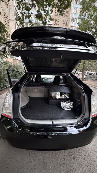 Toyota: Toyota Prius: 2010 г., 1.8 л, Вариатор, Гибрид, Хэтчбэк — 14