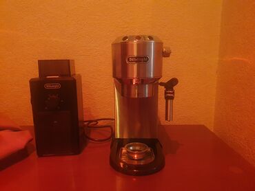 qəhvə aparati: Qəhvə maşını Delonghi, Borulu, Kapuçinator ilə, Yeni