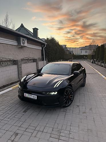 Zeekr: Zeekr 001: | 2023 г. Седан — 1