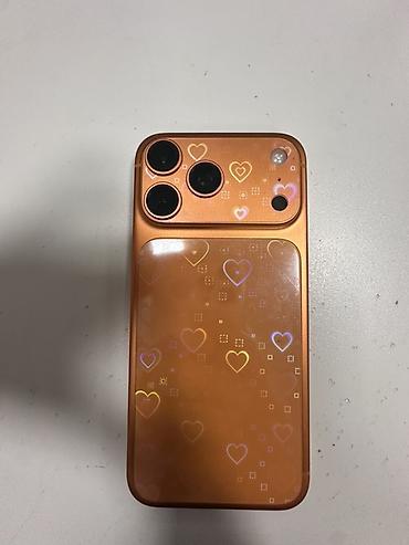telefon note 10: Az ishlenib.96 pil 256 gb.Məhsul: Ürək naxışlı, mis/rəngli korpusa — 1