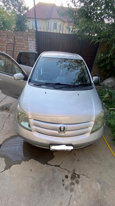 corolla runx: Toyota ist: 2002 г., 1.5 л, Автомат, Бензин, Хэтчбэк