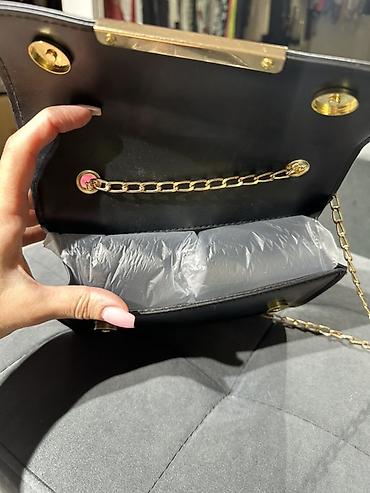 Классические сумки: Продаю новые сумки Любая за 490 сом Использовались только для — 5