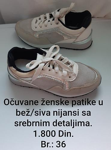 pepe jeans papuce: Ženske patike u bež/sivoj nijansi sa srebrnim detaljima. Klasičan — 1