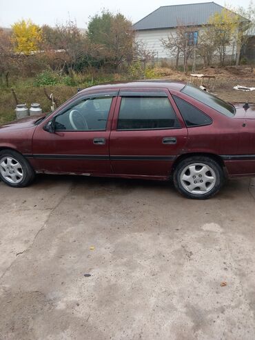 опель фронтера б: Opel Vectra: 1991 г., 1.6 л, Механика, Бензин, Седан