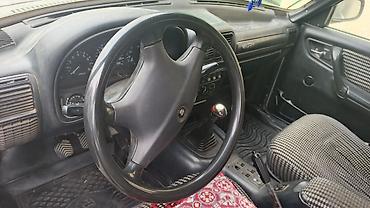 QAZ 31105 Volga: 2.3 l | 2005 il 150000 km Sedan
