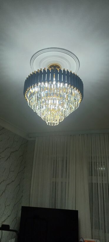 el sekilleri profil ucun: Çılçıraq, 6 lampa, Metal