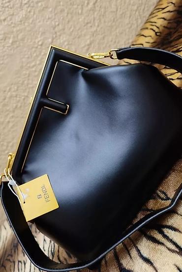люкс копия: Классическая сумка, Fendi, Материал: Натуральная кожа, Женские, Новый — 2