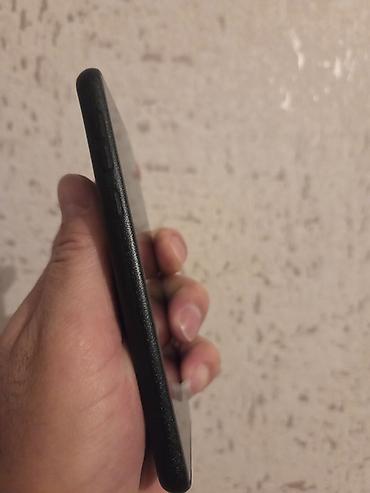 ram ddr 2: Samsung Galaxy S10e, 128 GB, rəng - Qara, Barmaq izi — 4
