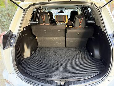 cross: Toyota RAV4: 2018 г., 2.5 л, Автомат, Бензин, Кроссовер — 9