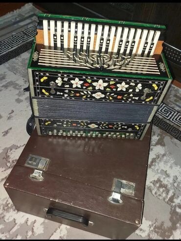 Sintezatorlar: Akustik Akkordeon