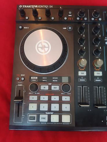 pc oyun diskleri: 🎧 Native Instruments Traktor Kontrol S4 satılır Vəziyyəti yaxşıdır — 4