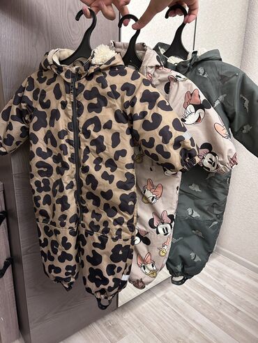 джинсовый комбез: Зимние комбинезоны в идеальном состоянии❤️ Лео и Дино принт размер