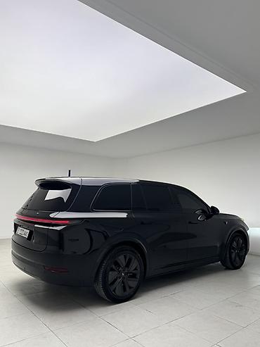 roewe ei5: Lixiang L9: 2023 г., 1.5 л, Автомат, Гибрид, Кроссовер — 5