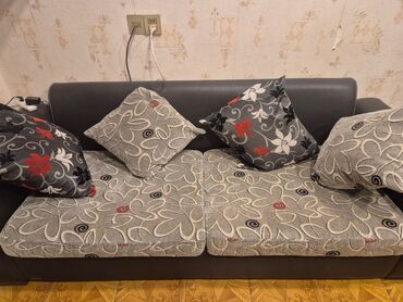 угловые диваны для кухни: Диван, Б/у, Нераскладной, Без подьемного механизма, Ткань