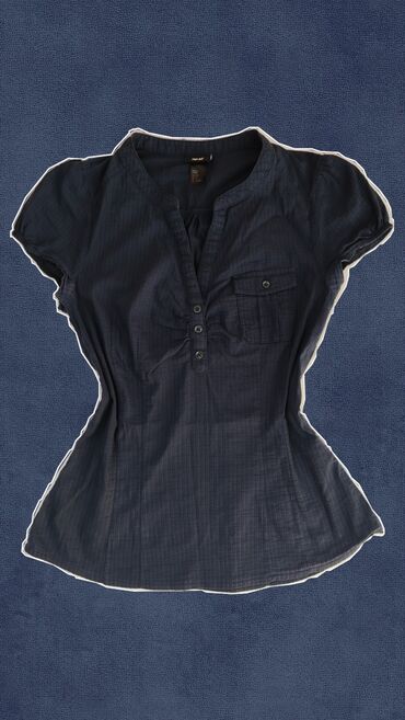 Пиджаки: H&M bluz. Ölçü 38. Metrolara çatdırılma 2 azn