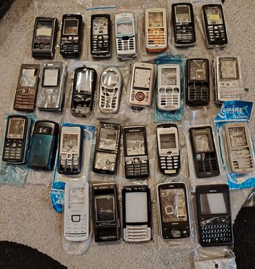 Digər ehtiyat hissələri: Köhnə model mobil telefon korpusları və ehtiyat hissələri dəsti - — 16