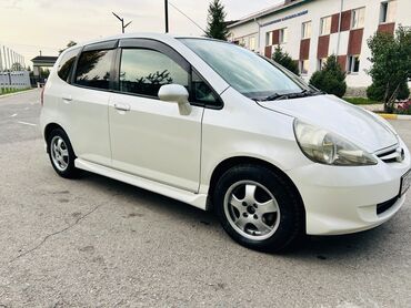 монитор фит: Honda Fit: 2001 г., 1.3 л, Автомат, Бензин