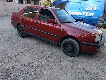 ска 5 нива: Volkswagen Vento: 1994 г., 1.8 л, Механика, Бензин, Седан — 3