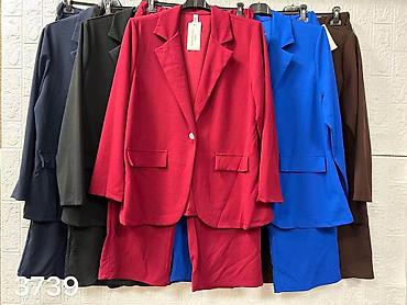 plus size tunike: 10. Komplet za punije
XL 2XL 3XL 
Cena : 3.600 dinara H — 4