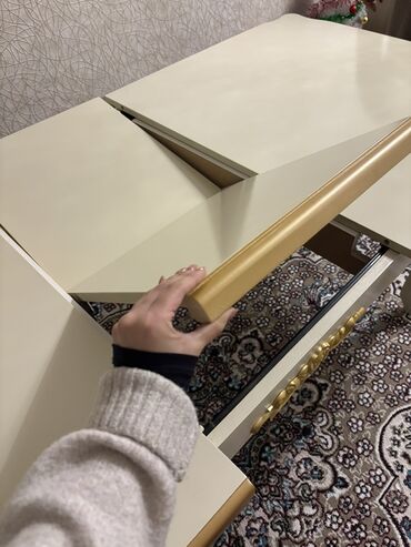 Masa və oturacaq dəstləri: Yemək otağı dəsti – masa və stullar - Klassik üslubda yemək masası — 11