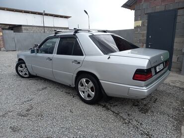 мерседес 124 230: Mercedes-Benz W124: 1988 г., 2.3 л, Механика, Бензин, Седан