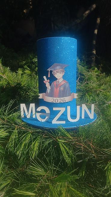 suni bitki: Məzun dekorativ formasında süni gül aranjimanı topfan satış - — 4