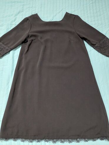 haljina marke: Reserved M (EU 38), L (EU 40), bоја - Crna, Poslovni