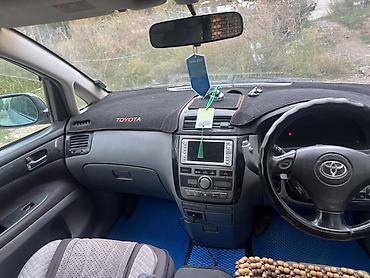2106 фара: Toyota Ipsum: 2001 г., Автомат, Бензин, Минивэн — 5