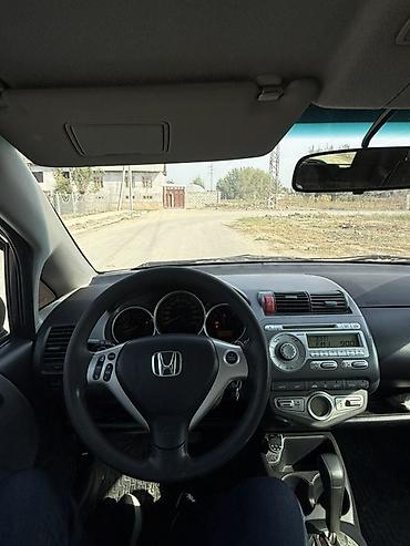 Honda Jazz: 2008 г., 1.5 л, Автомат, Бензин, Хэтчбэк