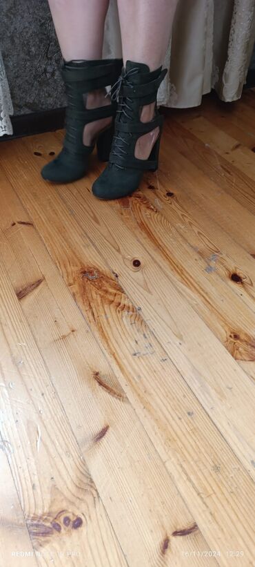 Çəkmələr: Çəkmə, Ölçü: 39, rəng - Yaşıl, İşlənmiş — 8